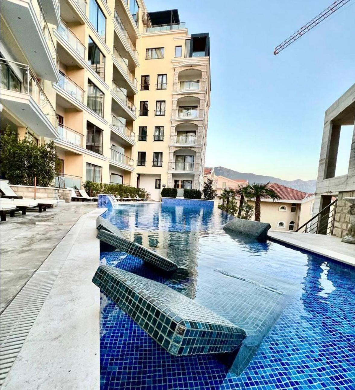 Bigmontenegro Dreams เบชิชิ ภายนอก รูปภาพ